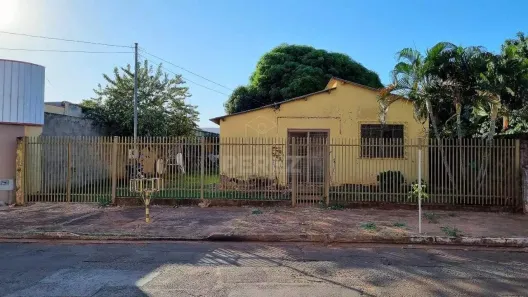 Lote/Terreno à venda, 600m² no Jardim Paulista, Campo Grande