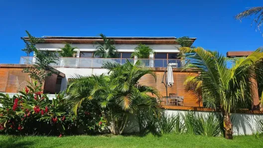 Casa de Condomínio com 5 Quartos à venda, 350m² no Praia do Forte, Mata de São João