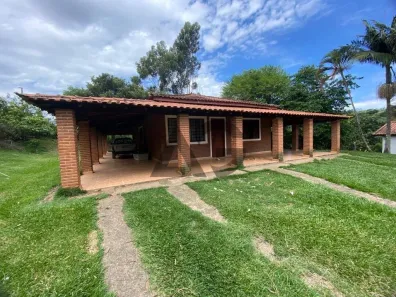 Fazenda/Sítio com 2 Quartos à venda, 800m² no Loteamento Fazenda Chave Preta, Serra Negra