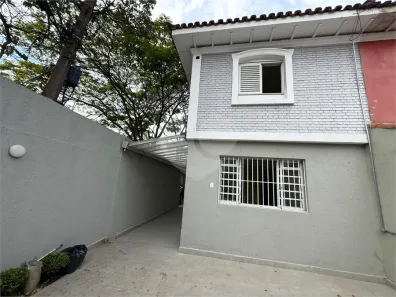 Casa com 3 Quartos para alugar, 130m² no Campo Belo, São Paulo
