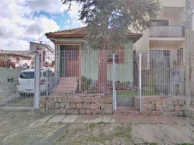 Casa com 2 Quartos para alugar, 87m² no Jardim Sabará, Porto Alegre