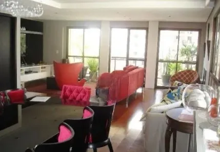 Apartamento com 4 Quartos à venda, 225m² no Vila Suzana, São Paulo