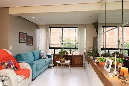 Apartamento com 2 Quartos para alugar, 82m² no Passo da Areia, Porto Alegre