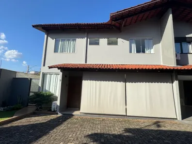Sobrado com 4 Quartos à venda, 226m² no Jardim Planalto, Goiânia