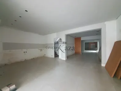 Prédio Comercial com 4 Quartos para alugar, 230m² no Indianópolis, São Paulo