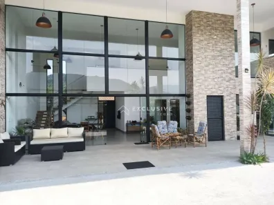 Casa de Condomínio com 4 Quartos à venda, 360m² no Jardim Carolina, Ubatuba