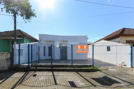 Galpão/Depósito/Armazém à venda, 179m² no Fátima, Canoas