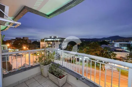 Cobertura com 3 Quartos à venda, 180m² no Itaipu, Niterói