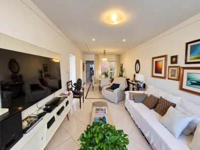 Casa com 6 Quartos à venda, 200m² no Treze de Julho, Aracaju