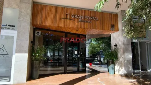 Apartamento com 3 Quartos para alugar, 74m² no Zona 01, Maringá