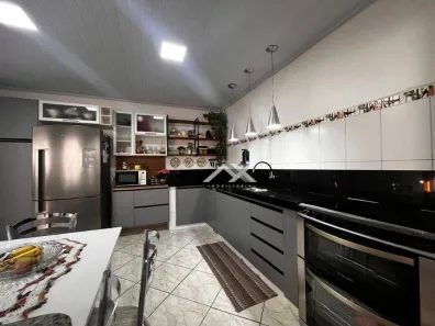 Casa com 3 Quartos à venda, 153m² no Jardim América, Bauru
