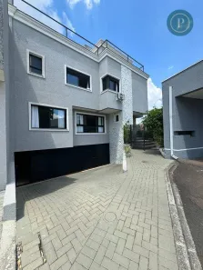 Casa de Condomínio com 3 Quartos à venda, 242m² no Xaxim, Curitiba