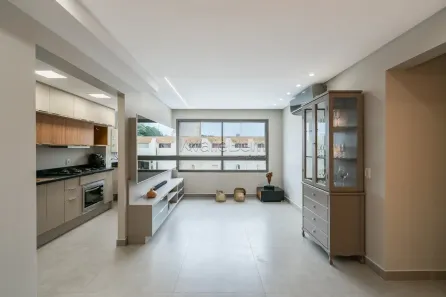 Apartamento com 3 Quartos para alugar, 83m² no Passo da Areia, Porto Alegre