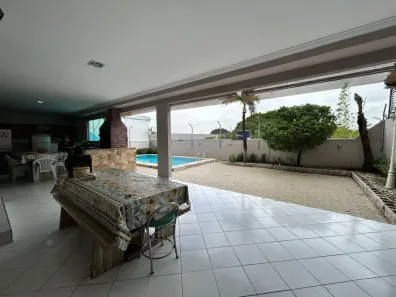 Casa de Condomínio com 5 Quartos à venda, 450m² no Aleixo, Manaus
