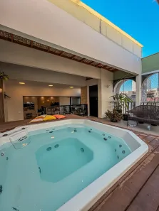 Cobertura com 4 Quartos à venda, 240m² no Mata da Praia, Vitória