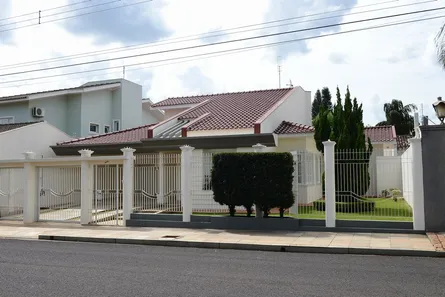 Casa com 3 Quartos à venda, 279m² no Jardim Alvorada, Paraguaçu Paulista