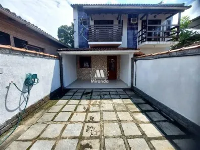 Casa com 2 Quartos à venda, 68m² no Centro, Guapimirim