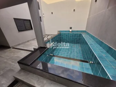 Casa com 3 Quartos à venda, 140m² no Aclimação, Uberlândia