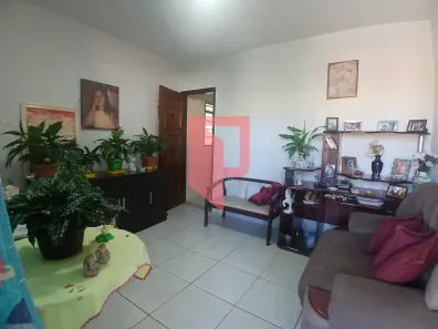 Casa com 4 Quartos à venda, 313m² no Caiçaras, Belo Horizonte