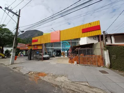 Ponto Comercial à venda, 300m² no São Francisco, Niterói