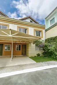 Sobrado com 3 Quartos à venda, 120m² no Santa Cândida, Curitiba