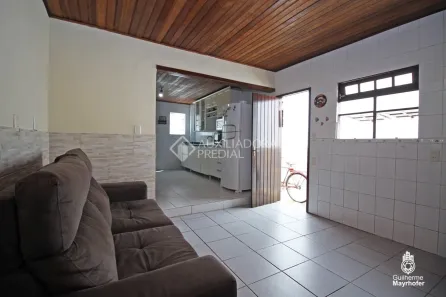 Casa com 3 Quartos à venda, 89m² no Menino Deus, Porto Alegre