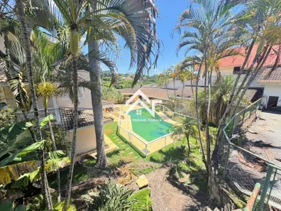 Casa com 6 Quartos à venda, 774m² no Jardim Itaperi, Atibaia