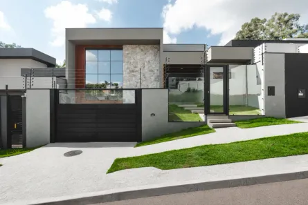 Casa com 3 Quartos à venda, 278m² no Jardim Michelangelo, Maringá