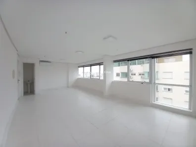 Ponto Comercial com 2 Quartos à venda, 45m² no Passo da Areia, Porto Alegre