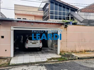 Sobrado com 4 Quartos à venda, 233m² no Vila Curuçá, Santo André