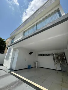 Casa com 3 Quartos à venda, 200m² no Suíça, Aracaju