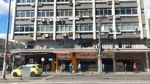 Sala Comercial à venda, 75m² no Centro, Juiz de Fora