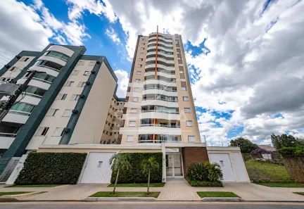 Apartamento com 2 Quartos para alugar, 128m² no Centro, Cascavel