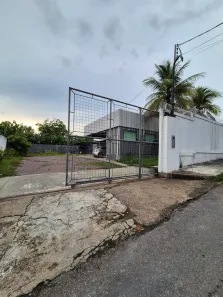 Sala Comercial com 3 Quartos para alugar, 840m² no Aleixo, Manaus