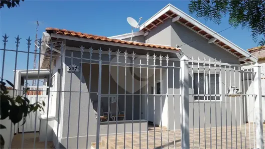 Casa com 3 Quartos à venda, 140m² no Centro, Vinhedo