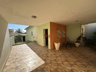 Casa com 4 Quartos à venda, 185m² no Centro, Presidente Prudente
