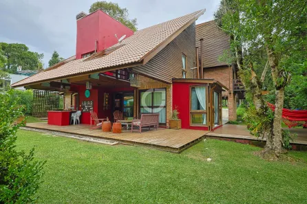 Fazenda/Sítio com 3 Quartos à venda, 300m² no Vila Franca, Piraquara