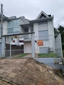 Sobrado com 3 Quartos à venda, 190m² no Vinhedos, Caxias do Sul