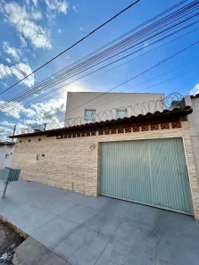 Casa com 3 Quartos à venda, 117m² no Maracanã, Montes Claros