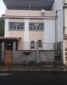 Casa com 3 Quartos à venda, 495m² no Vila Americana, Volta Redonda
