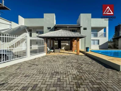 Casa com 5 Quartos à venda, 250m² no Armação, Penha