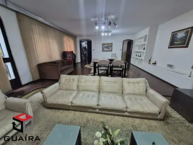 Sobrado com 4 Quartos para alugar, 551m² no Campestre, Santo André
