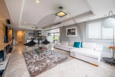 Apartamento com 3 Quartos para alugar, 201m² no Auxiliadora, Porto Alegre