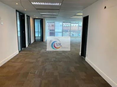 Sala Comercial para alugar, 212m² no Vila Olímpia, São Paulo