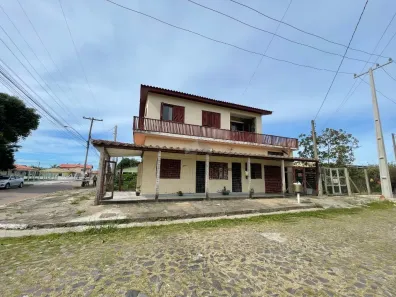 Prédio Comercial com 6 Quartos à venda, 210m² no CIDREIRA, Cidreira
