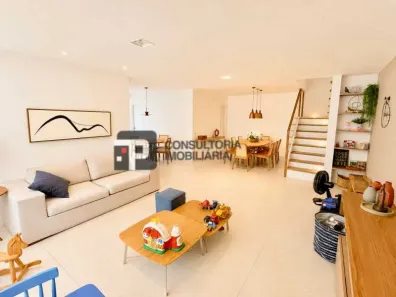 Casa de Condomínio com 4 Quartos à venda, 230m² no Barra da Tijuca, Rio de Janeiro