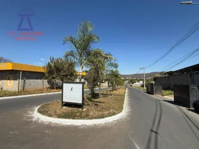 Lote/Terreno à venda, 242m² no Loteamento Reserva Real, Montes Claros