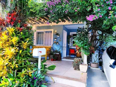 Casa de Condomínio com 4 Quartos para venda ou aluguel, 140m² no Badu, Niterói
