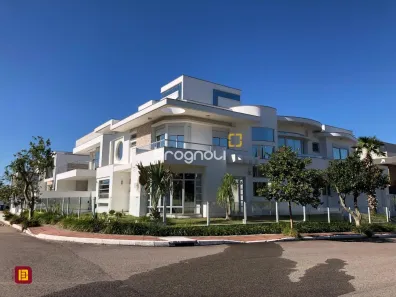 Casa com 3 Quartos à venda, 460m² no Lagoa da Conceição, Florianópolis