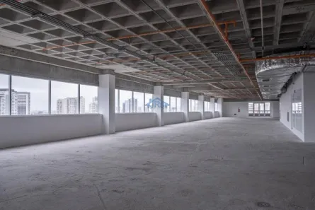 Sala Comercial para alugar, 557m² no Várzea da Barra Funda, São Paulo